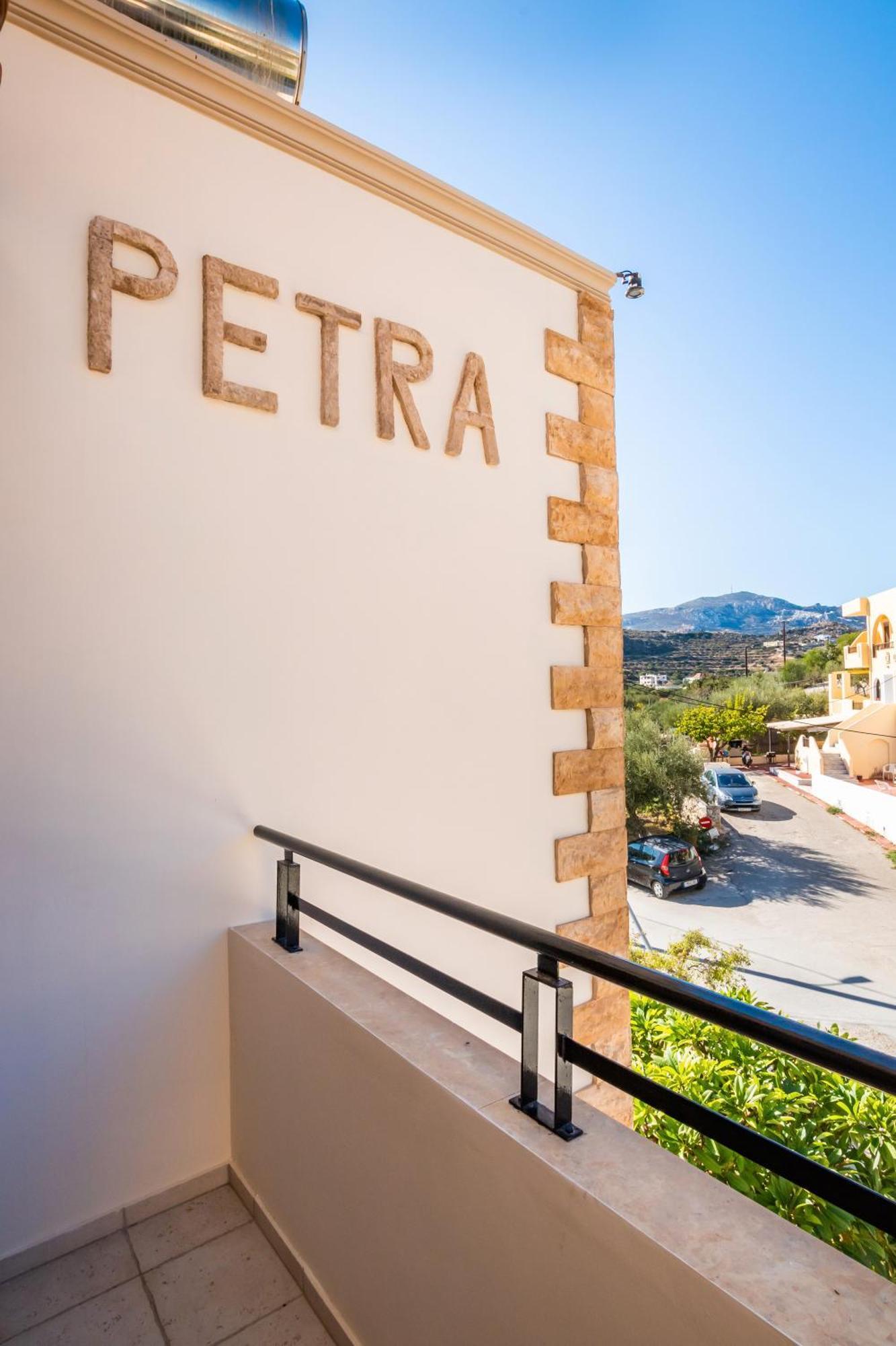 Petra Studios Karpathos Extérieur photo